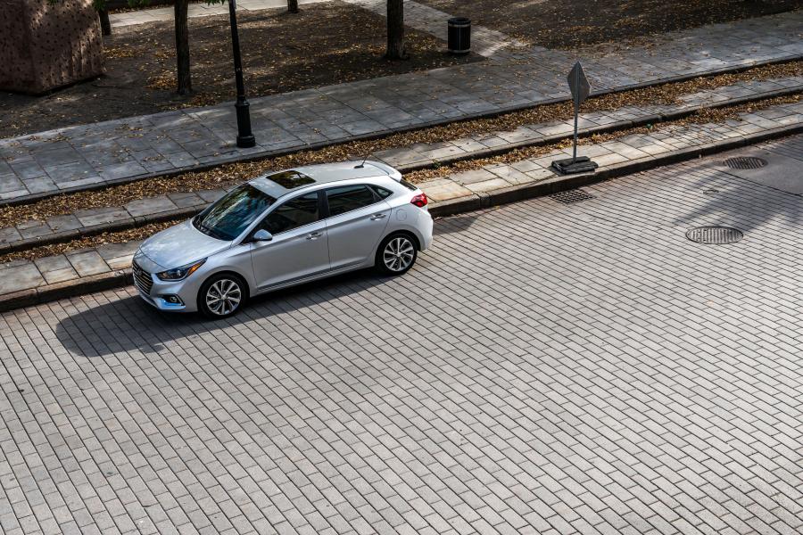  Hyundai Accent 5-Door (YC) 2017 года  (CA) (фото 11 из 11)